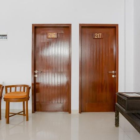 Reddoorz Near Jawa Timur Park 3 مالانغ المظهر الخارجي الصورة